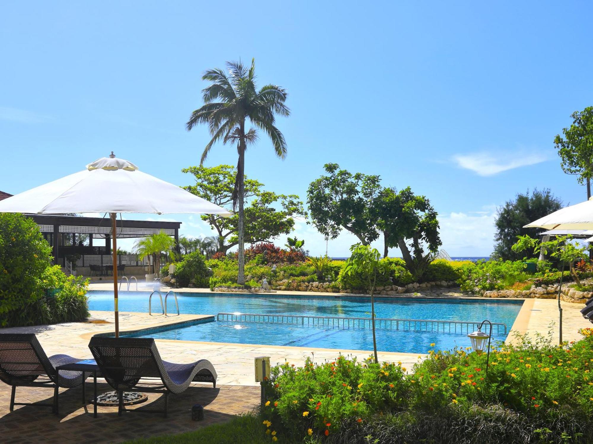 Hotel Breezebay Marina Miyakojima  Exterior foto