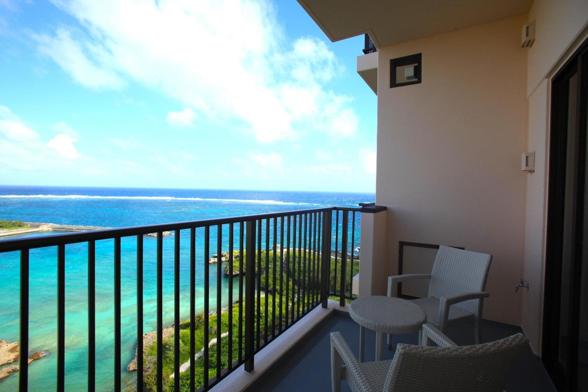 Hotel Breezebay Marina Miyakojima  Habitación foto