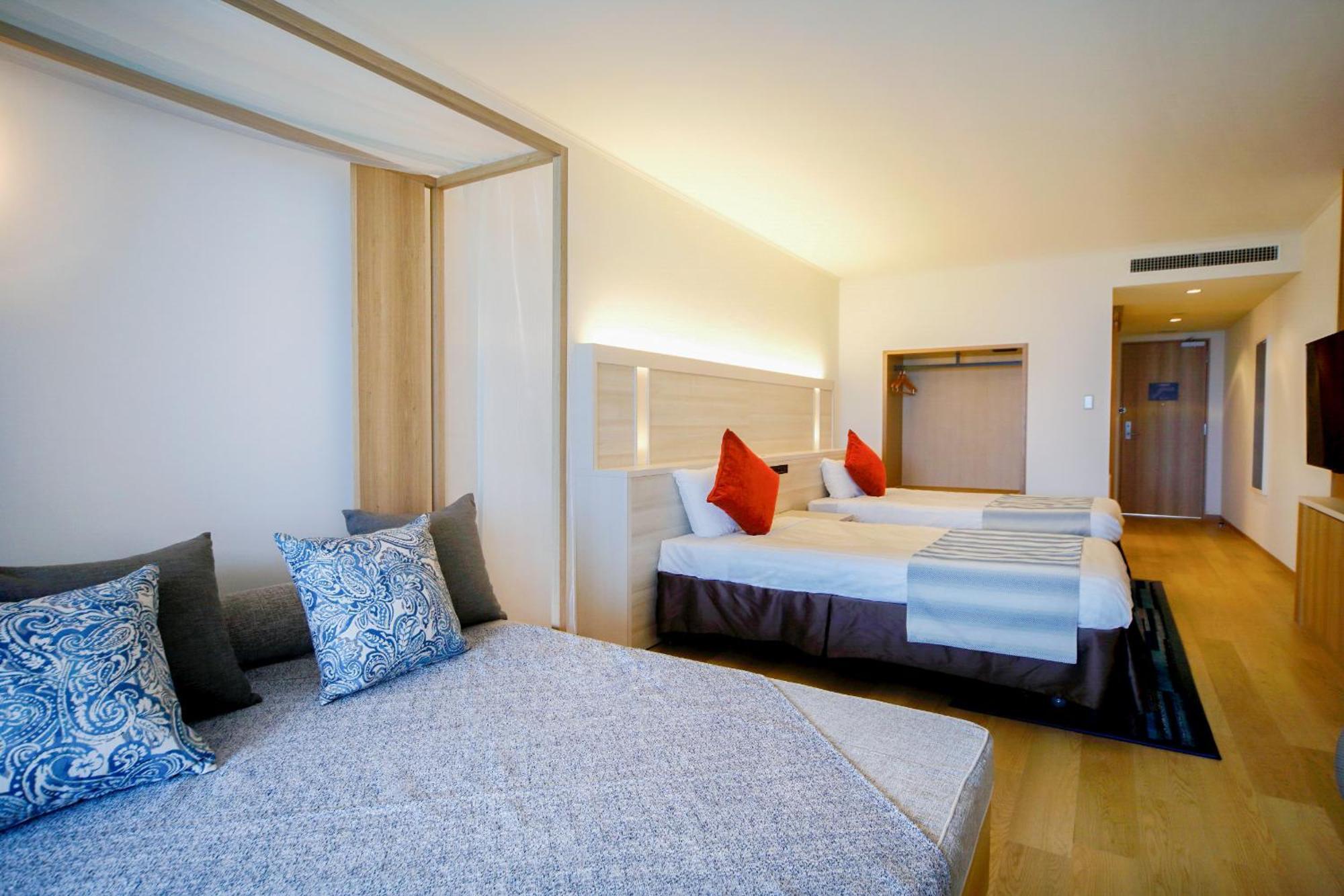 Hotel Breezebay Marina Miyakojima  Habitación foto