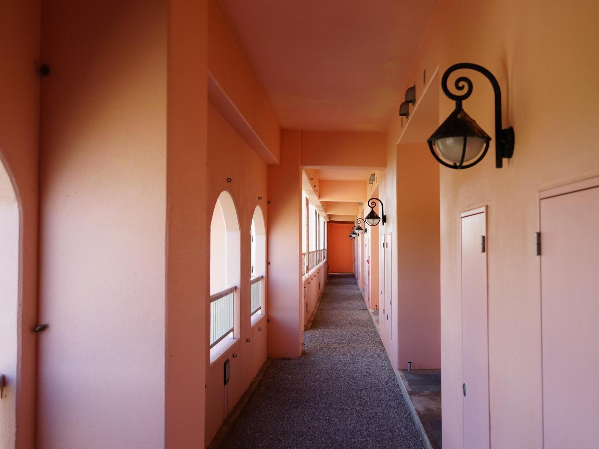 Hotel Breezebay Marina Miyakojima  Exterior foto